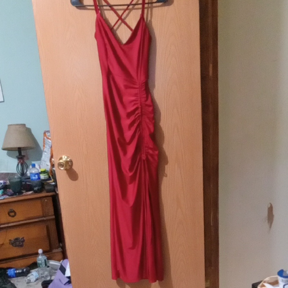 Elegant Red Evening Dress